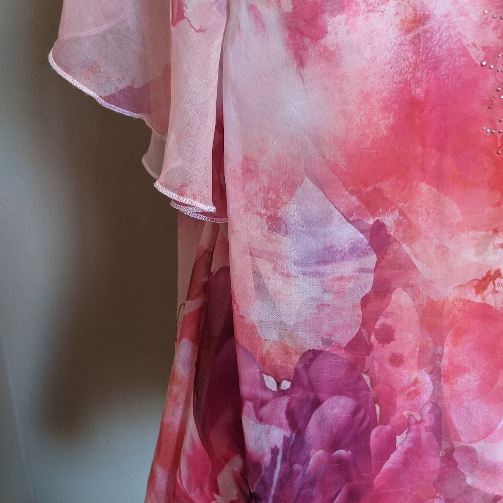 Floral Asymmetr Sheer Flow Blouse w/ Attached Solid Shirt Underneath by OneWorld - Picture 5 of 6